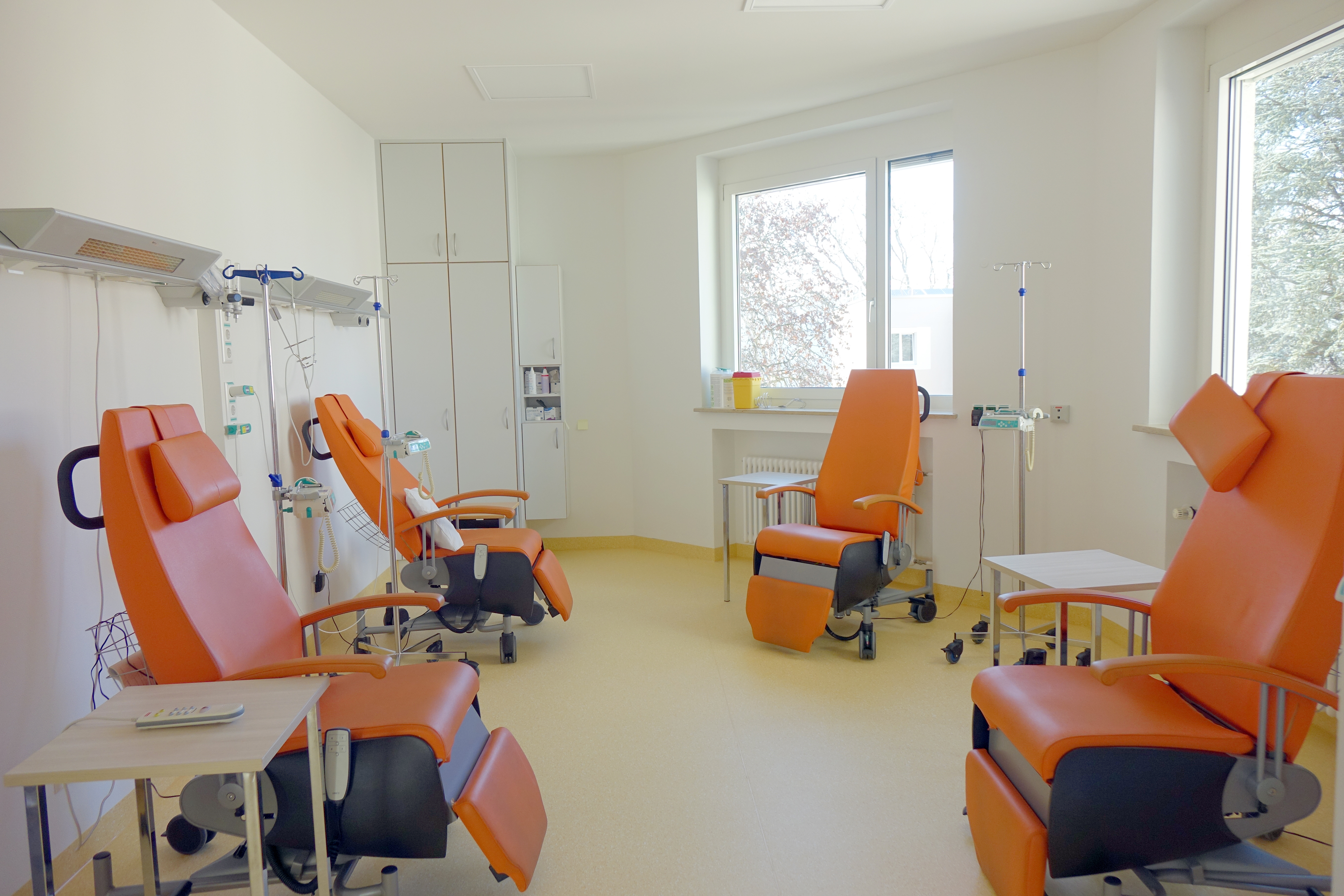 Bild Therapiestühle im Behandlungsraum